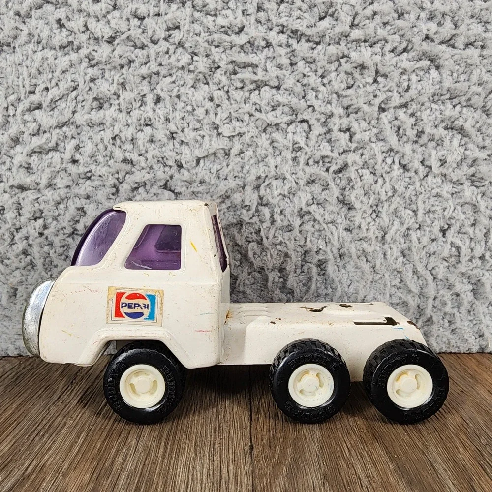 Vintage Buddy L Pepsi Semi Truck Cab White Pressed Steel Toy Japan 4.75